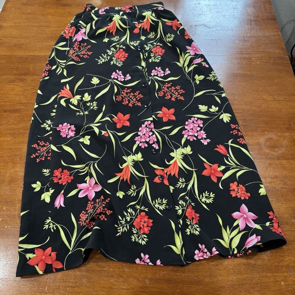 Jaclyn Smith Womens Multicolor Skirt Size Small Floral Colorful Fun Comfortable